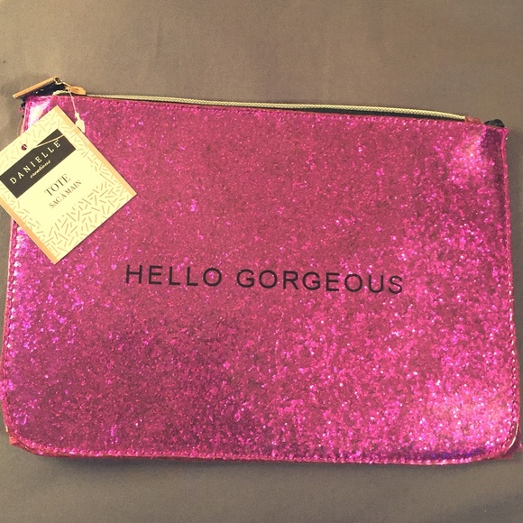 💄FREE Makeup Bag Hello Gorgeous Little Makeup Bag - Picture 1 of 8